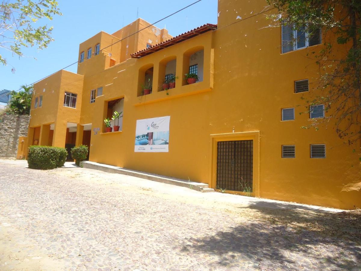 Casa Mexicana La Reyna Мансанильо Экстерьер фото